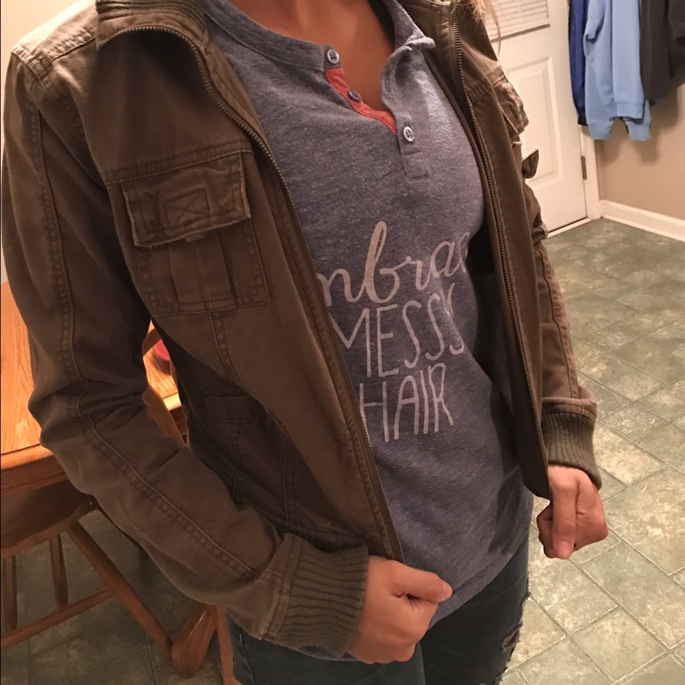 Olive Green Nort Military Style Jacket - Picture 2 of 3