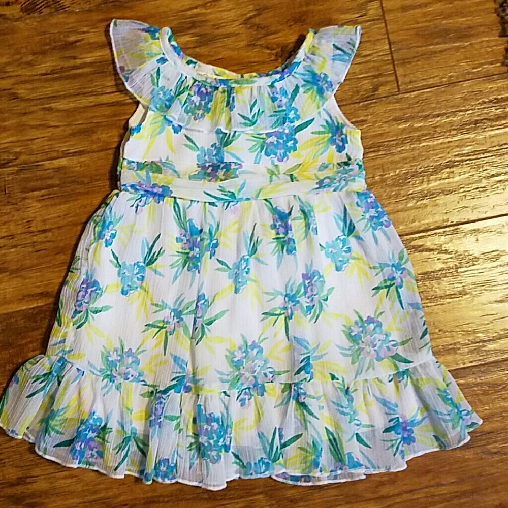 Flowered spring dress