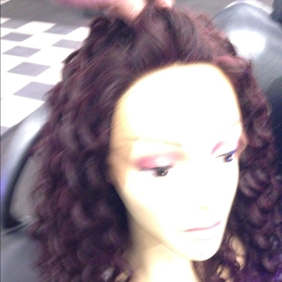 Swisslacefront ombre black/burgundy Long Curls Wig