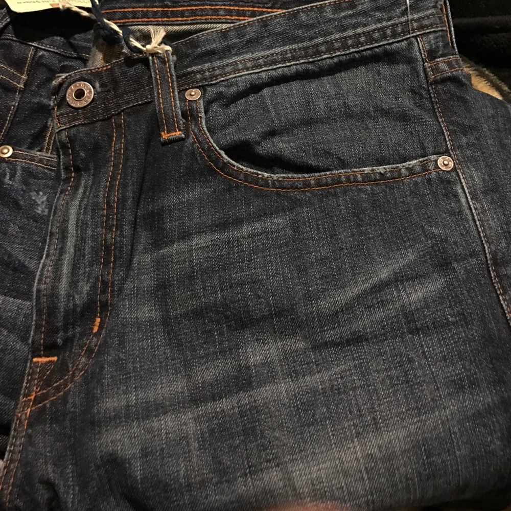 Jeans - Picture 2 of 4