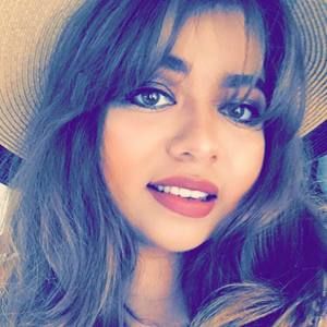 Meet your Posher, Isabel