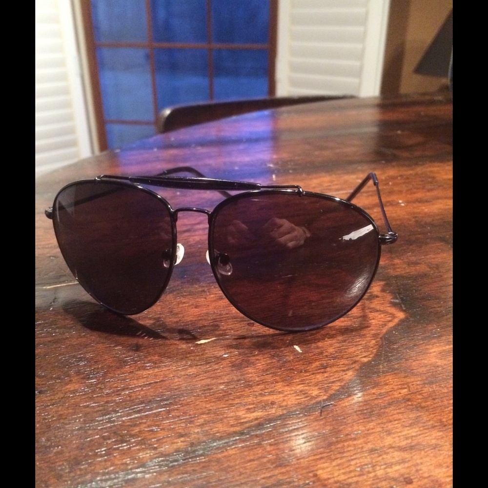 Gucci Aviator Sunglasses Authentic