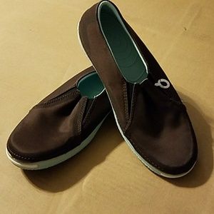 BRAND NEW CROCS OCEAN MINDED SHOES