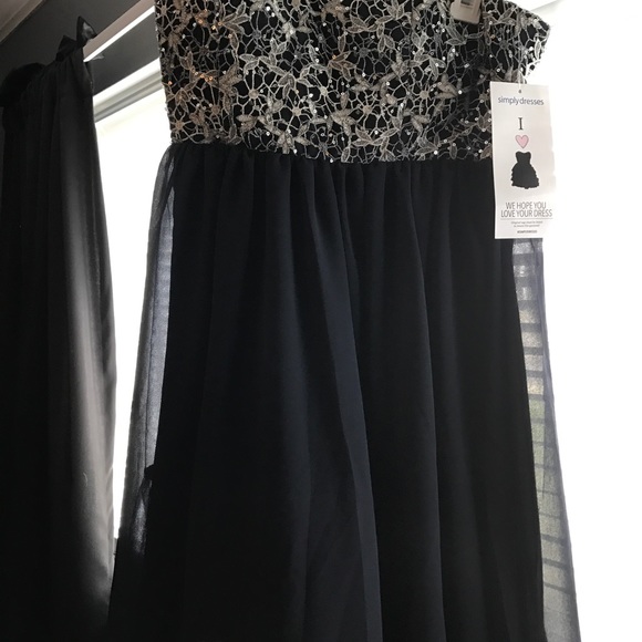 Short prom dress - Picture 4 of 4