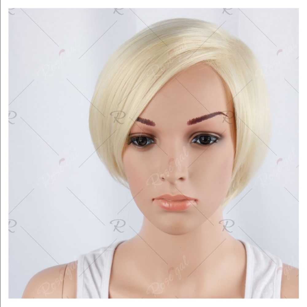Yellow blonde shirt crop style wig