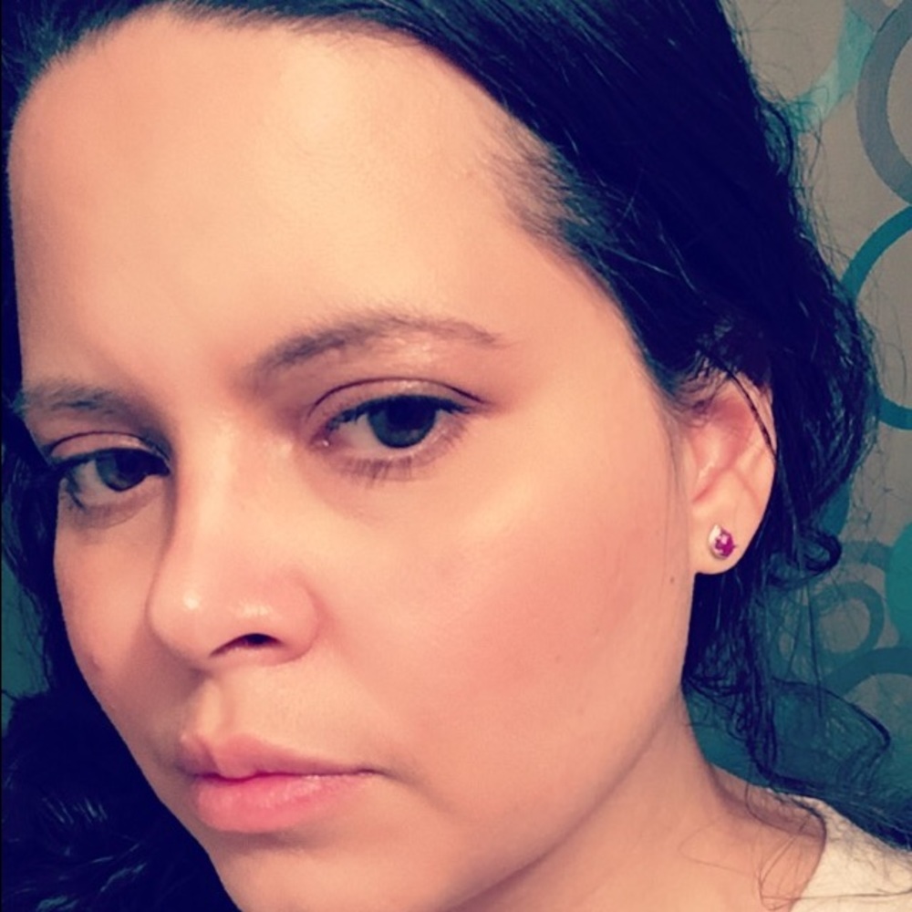 Meet your Posher, Anastacia
