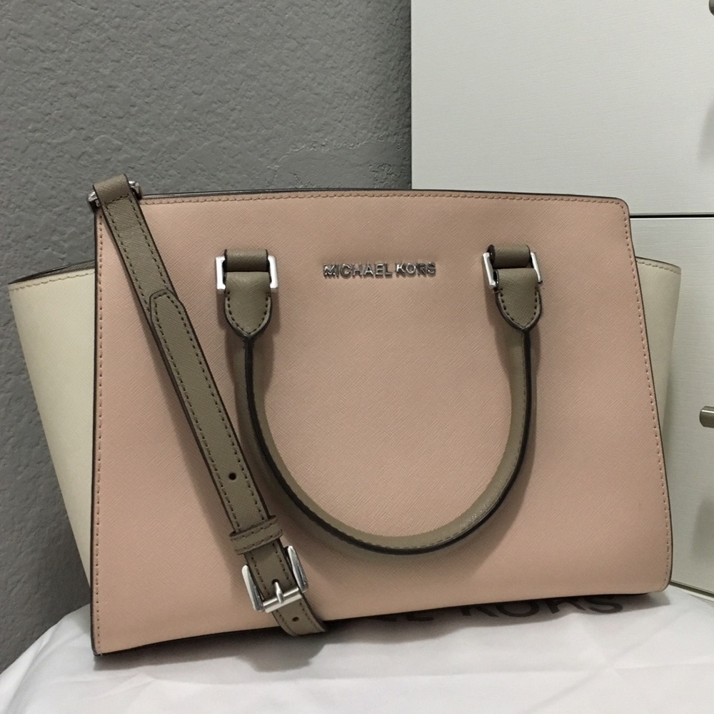 Michael Kors Selma