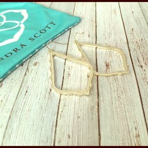 Kendra Scott Sophia Earrings