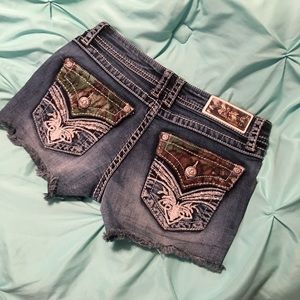 Grace in LA Jean shorts NEVER WORN Camouflage 27