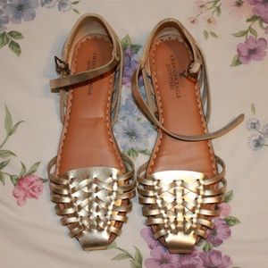 American Eagle Sandals