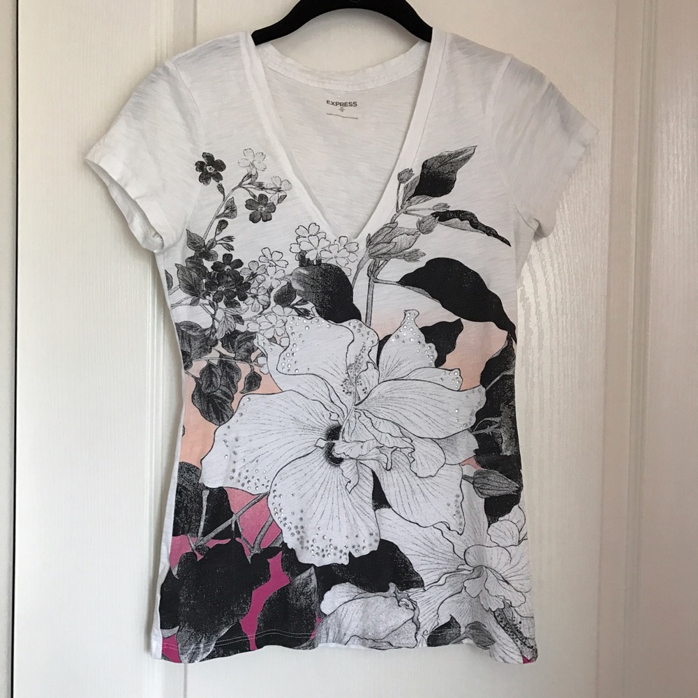 Express t-shirt