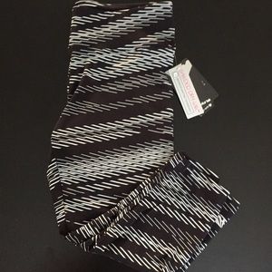 Brand New Marika Tek yoga crops