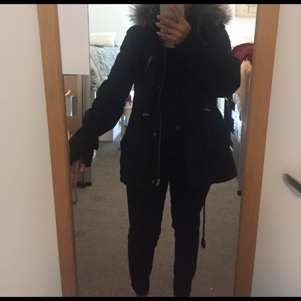 Black jacket - Picture 3 of 5