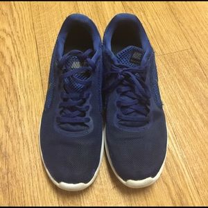 Nike Revolution 3 Running Shoes