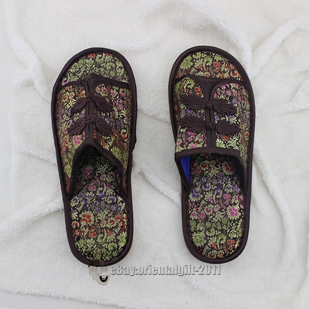 Traditional style brocade women's/men slipper