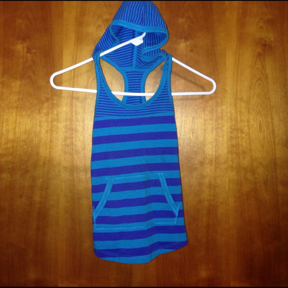 Faded Glory girls hooded shirt size S(6-6X)