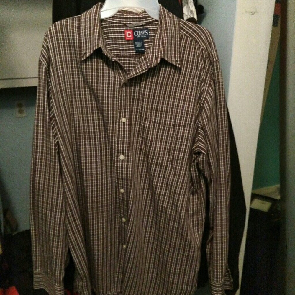 XL Chaps dress shirt