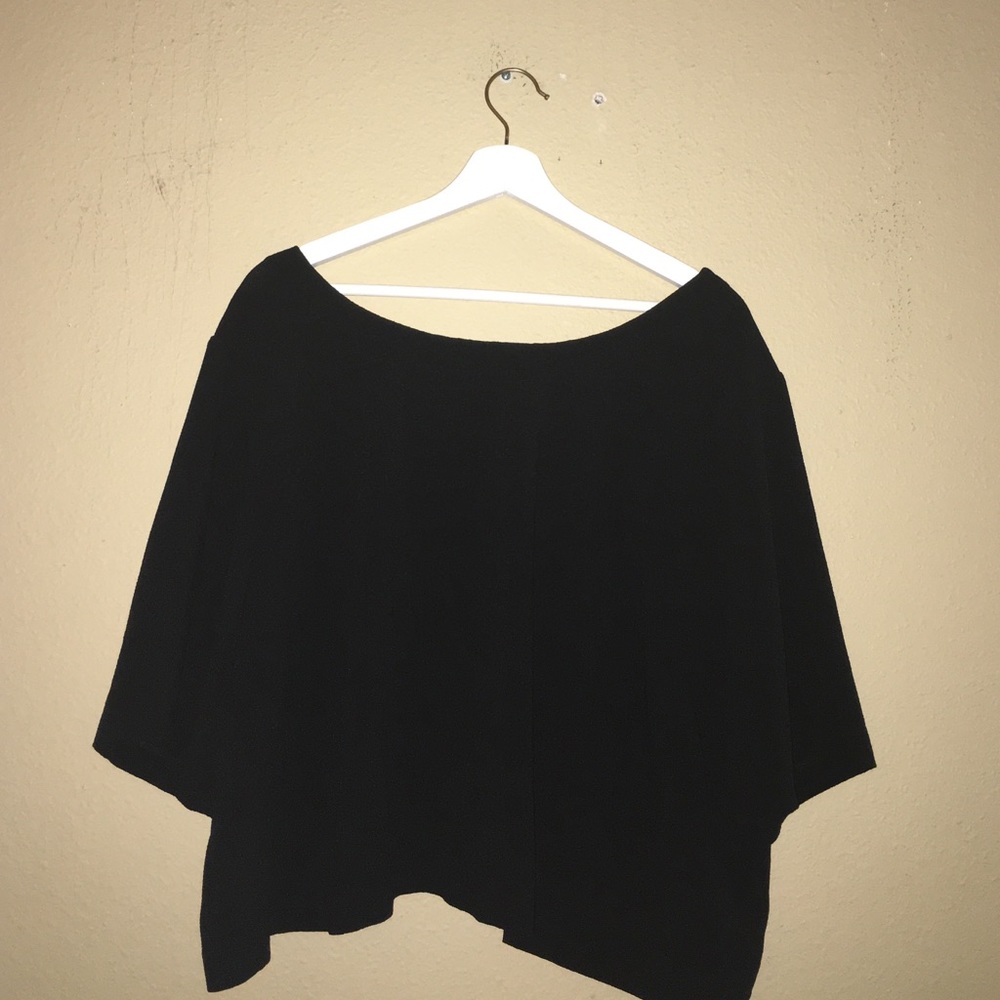 Super Cute Torrid Bow Crop Top