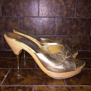 Betsey Johnson Hollywood Mule