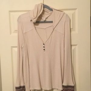 Long sleeve hooded top