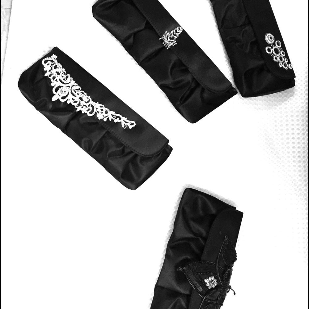🆕 NWOT Elegant black evening or party clutches