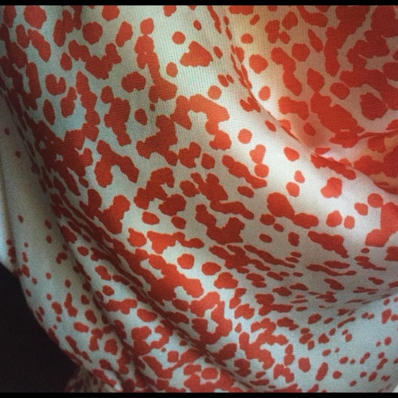 Beautiful dress for all occasions. - Picture 4 of 4