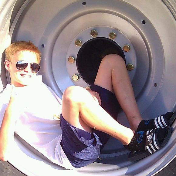 Meet your Posher, Kyle - Picture 1 of 1