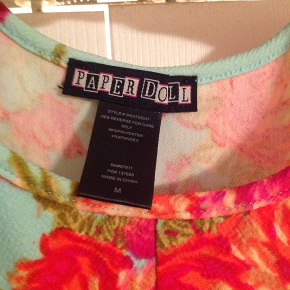 Sweet Floral Dress - Picture 3 of 3