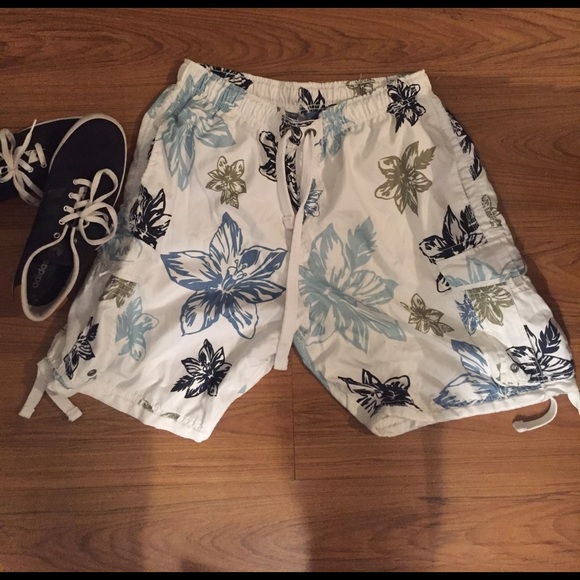 no boundaries swim shorts