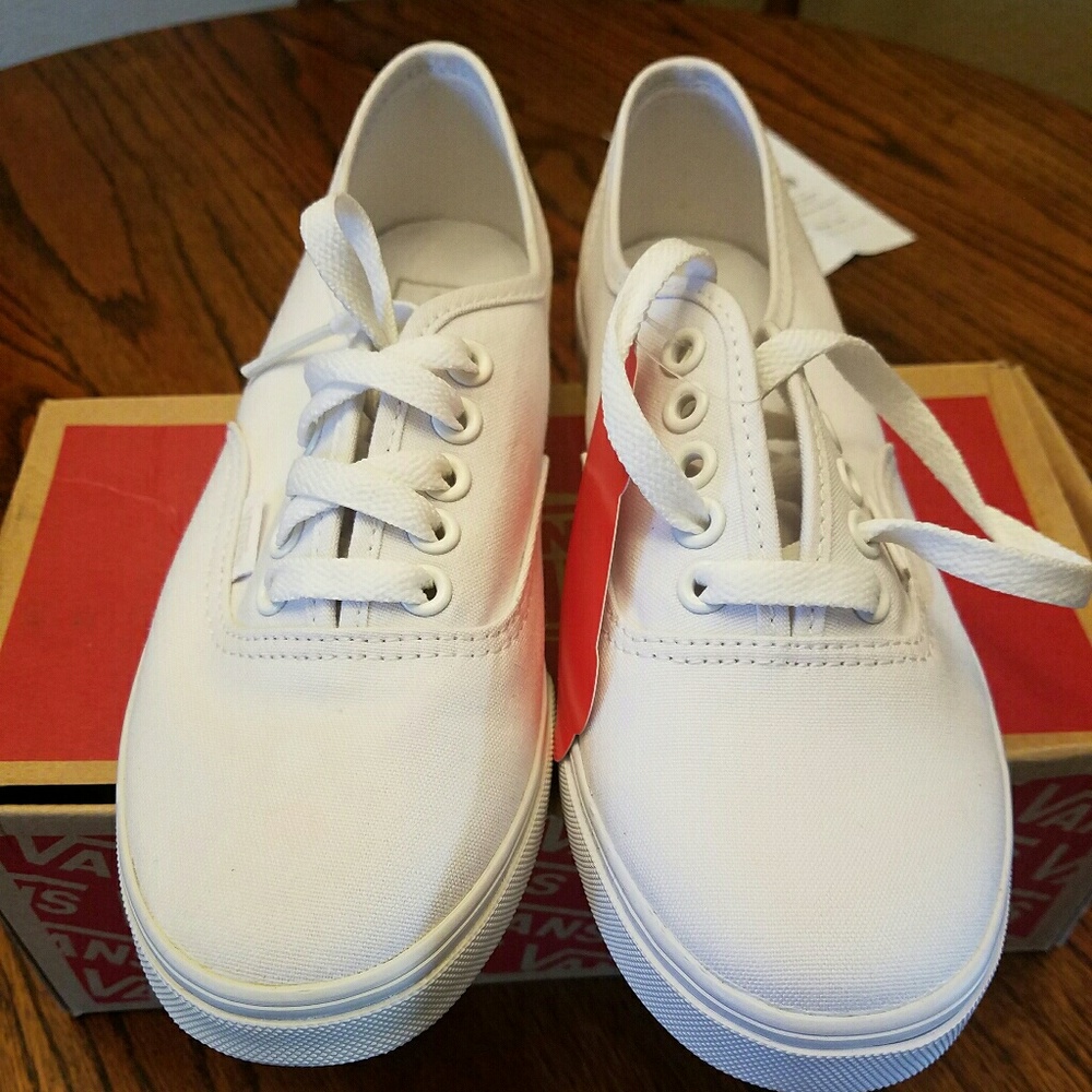 Vans True White Authentic Lo Pro