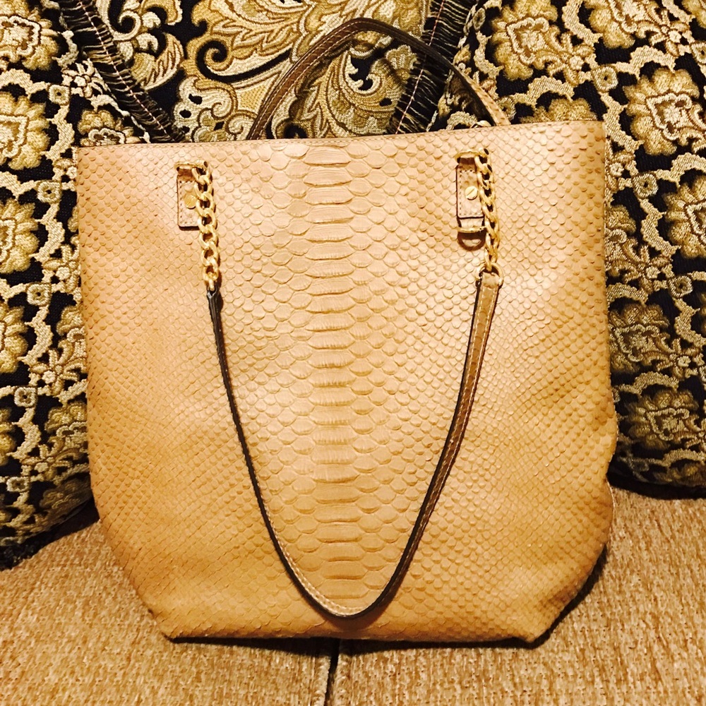 π₯sale sale Authentic Michael Kors tote bag πππ - Picture 2 of 3