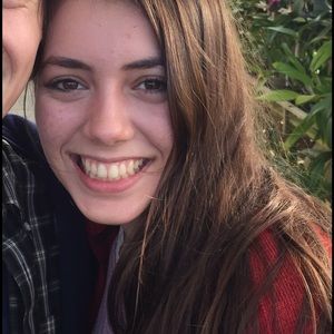 Meet your Posher, Julia