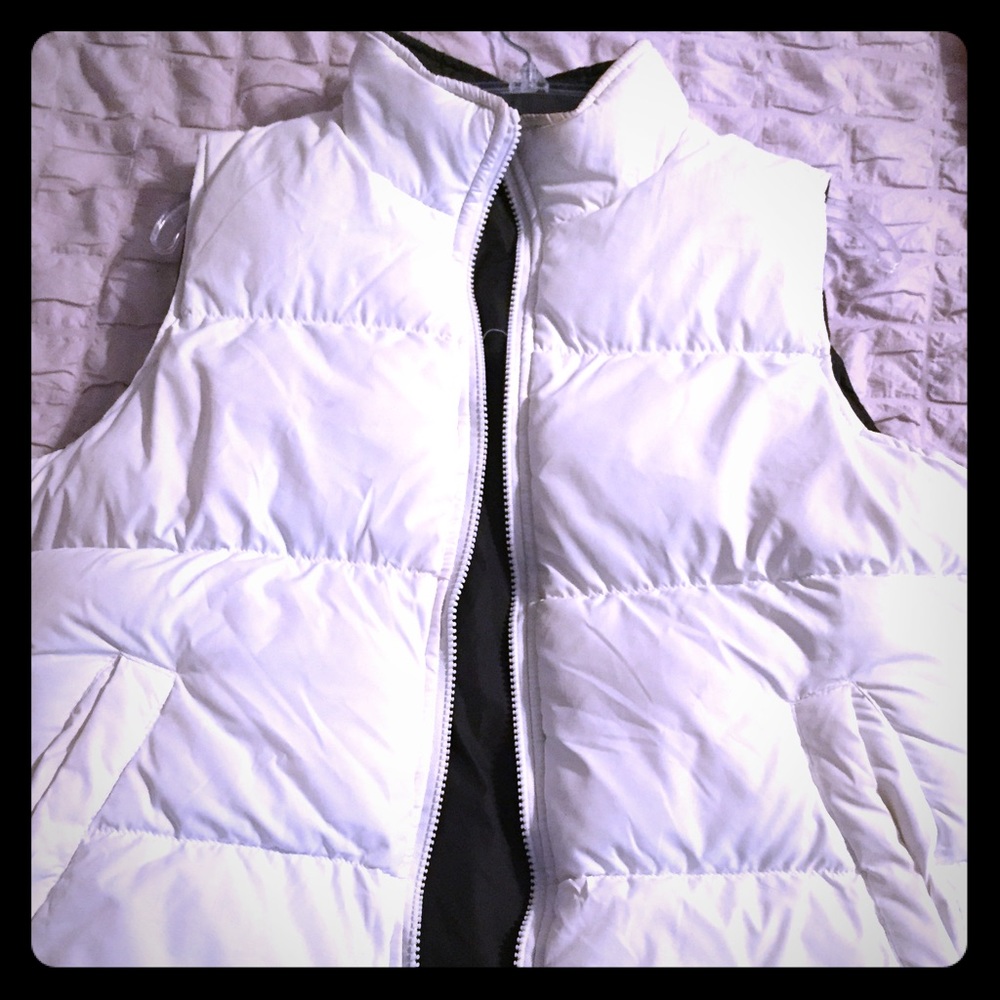 Reversible down vest
