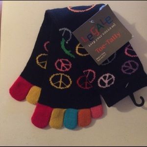 Legale toe-tally colorful peace sign toe socks 🌈