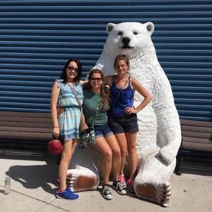 Meet your Posher, Elizabeth