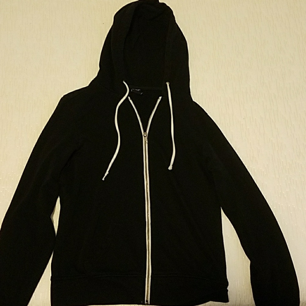 Black medium hoodie