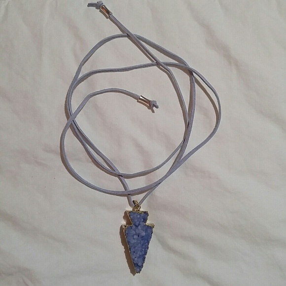 Arrow head choker - Picture 1 of 1