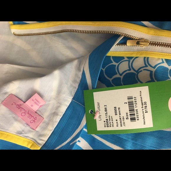 Lilly Pulitzer Delia Shift in Joe Fish - Picture 3 of 4