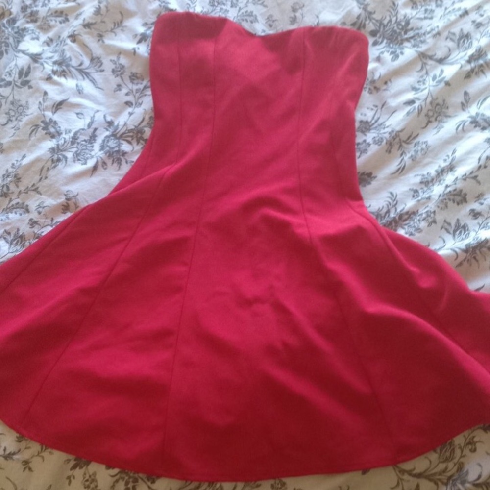 Strapless red dress