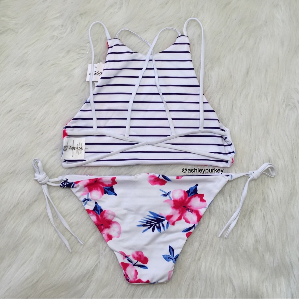 Pink & white floral strappy high neck bikini set - Picture 3 of 5
