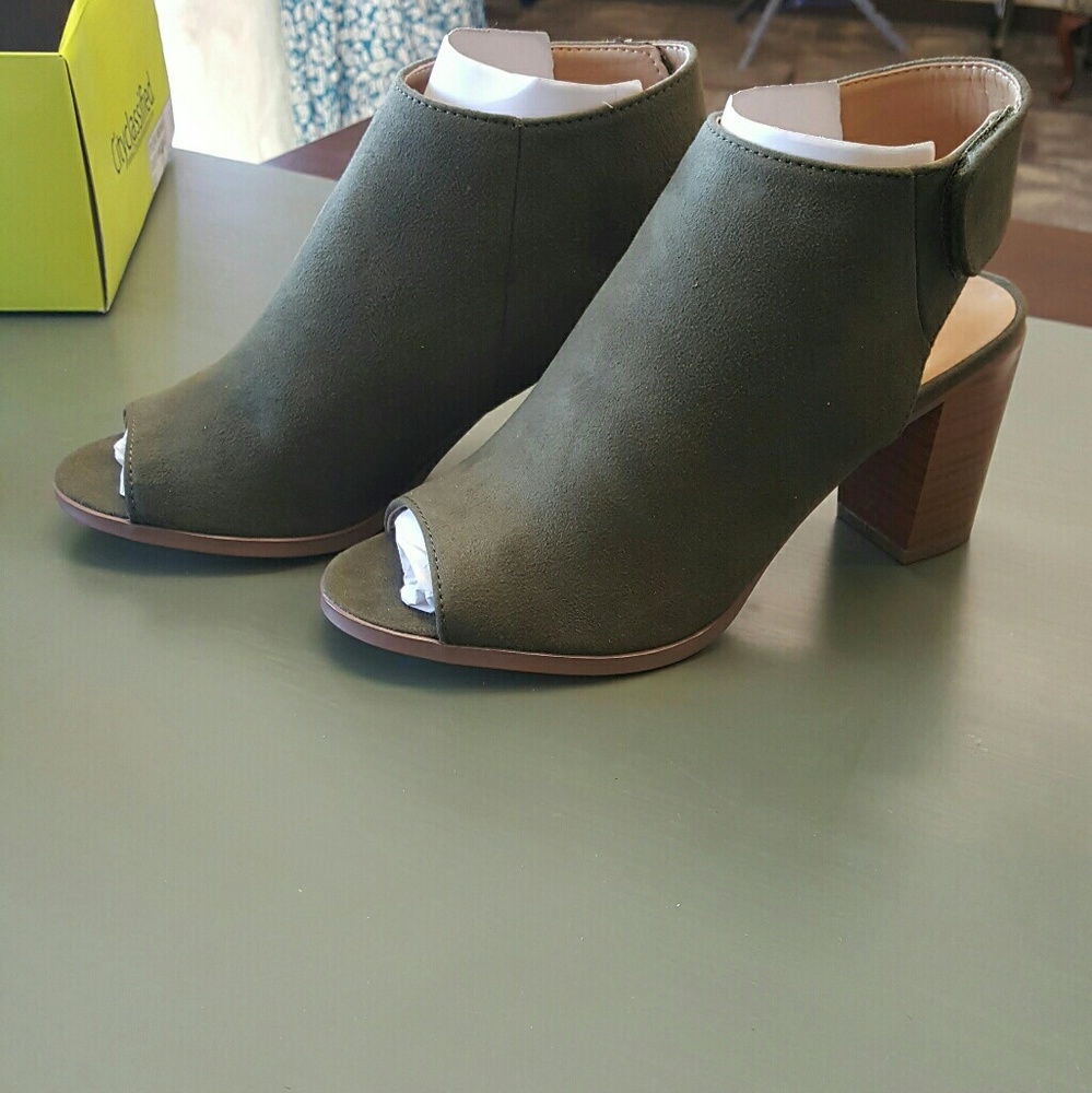 Shoes