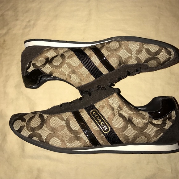 Coach Shoes - Picture 2 of 3