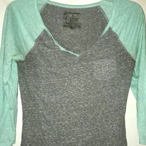 Baseball tee