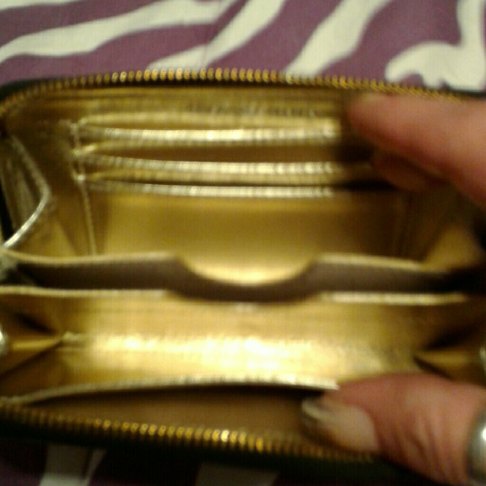 Michael kors wallet phone case.   ****SOLD**** - Picture 2 of 2