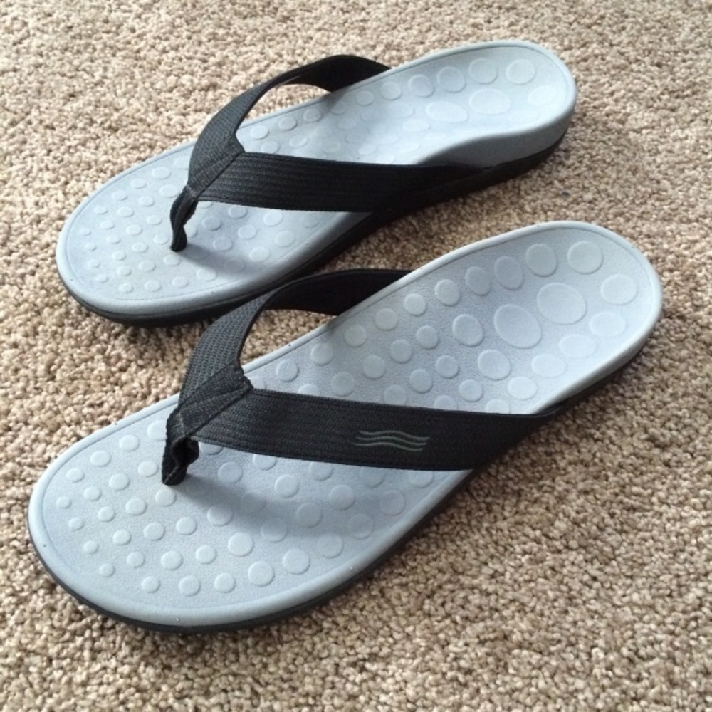 Men's Vionic Sandals-BRAND NEW!!!