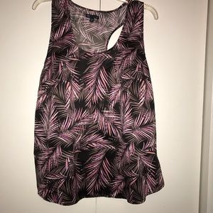 GAP 🏖 Sleeveless Blouse