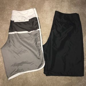 Bundle of 2 swim trunks