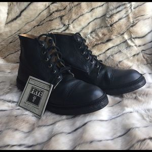 Brand new FRYE boots. Jamie Brogue Black 9.5 M.