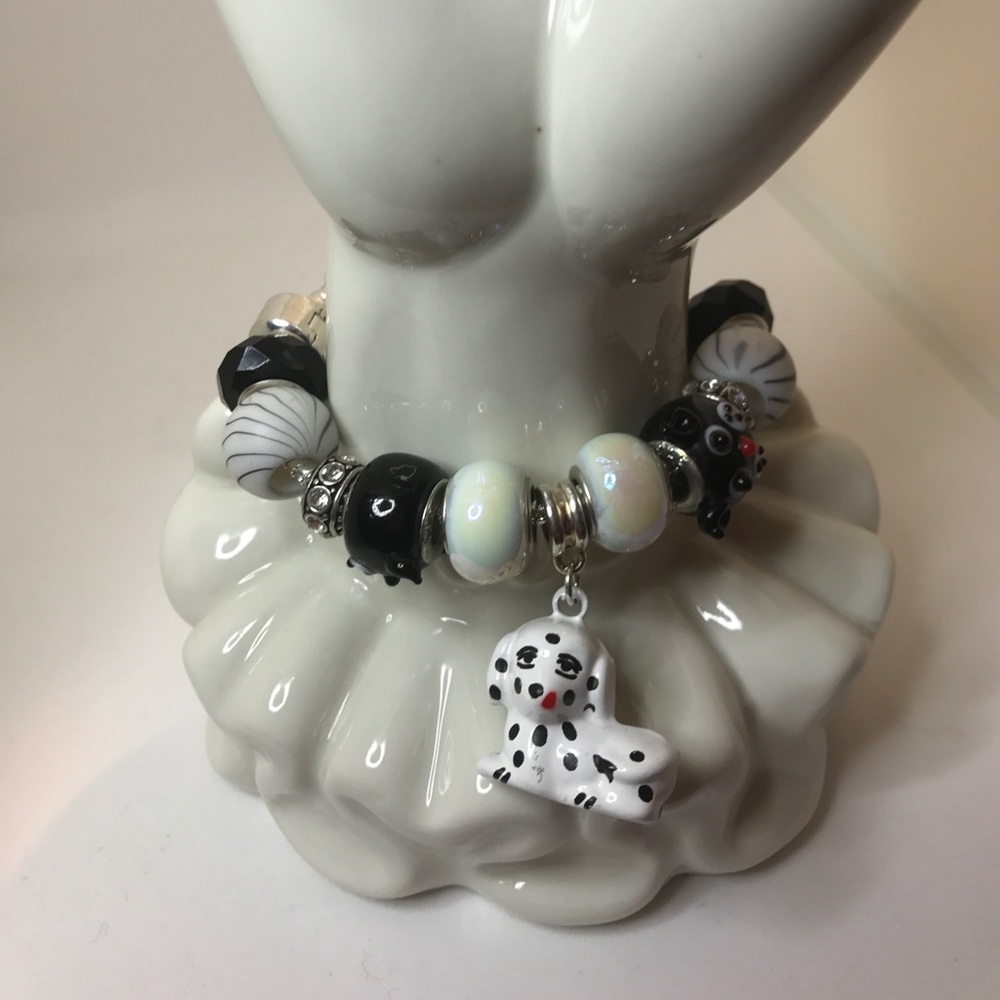 New Girls Euro Bracelet 7" cat/puppy