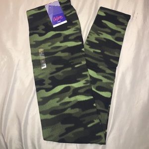Camo Leggings NWT *LAST CALL, make an offer!*